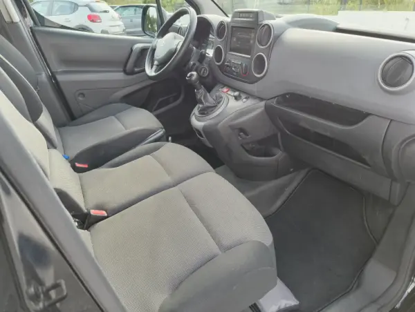 Peugeot Partner 1.6 BlueHDi Outdoor 13