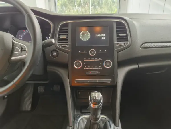 Renault Mégane 1.5 Blue dCi Limited 13