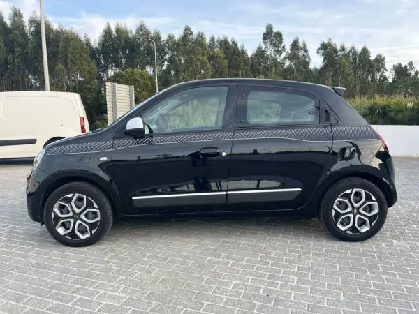Renault Twingo 1.0 SCe Intens 2