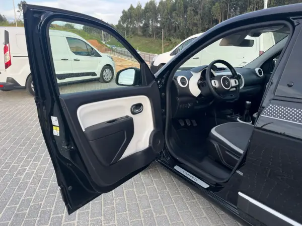 Renault Twingo 1.0 SCe Intens 12