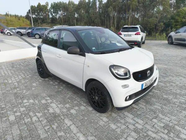 Smart ForFour Electric Drive Passion 7
