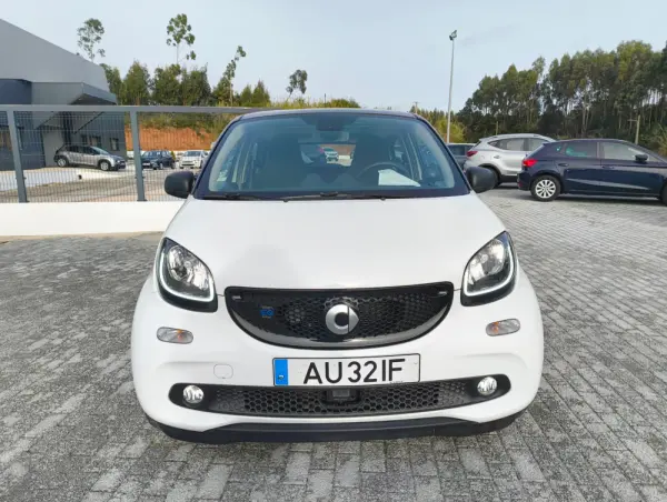 Smart ForFour Electric Drive Passion 8