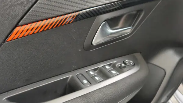 Peugeot 208 1.2 PureTech Active Pack 17