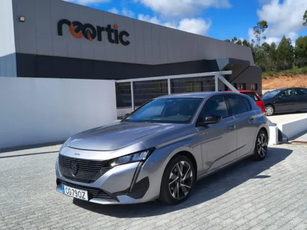 Peugeot 308 1.2 PureTech Allure Pack 131CV EAT8 1