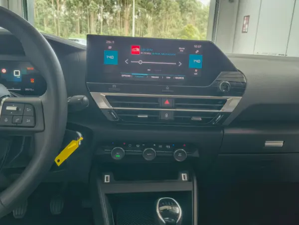 Citroen C4 1.2 PureTech Feel Pack 13