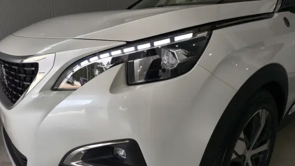 Peugeot 3008 PureTech 130 Stop & Start GPF EAT8 Crossway 17