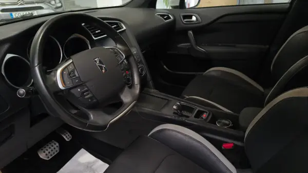 Citroen DS4 1.6 e-HDi So Chic ETG6 15