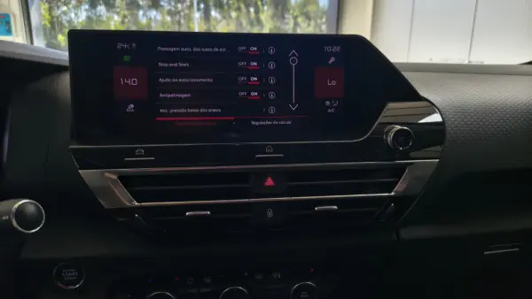 Citroën C4 1.2 PureTech Shine Pack EAT8 24