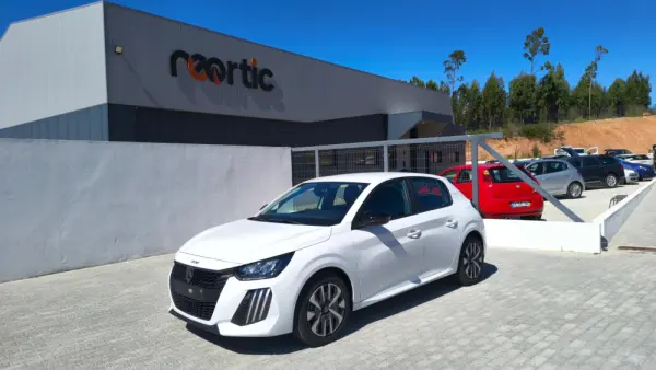 Peugeot 208 1.2 PureTech 75 Active Pack 1