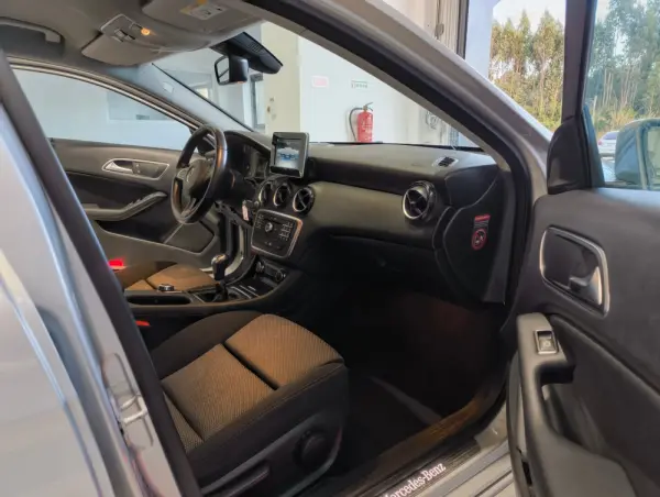 Mercedes-Benz A 180 CDI 2Style 8