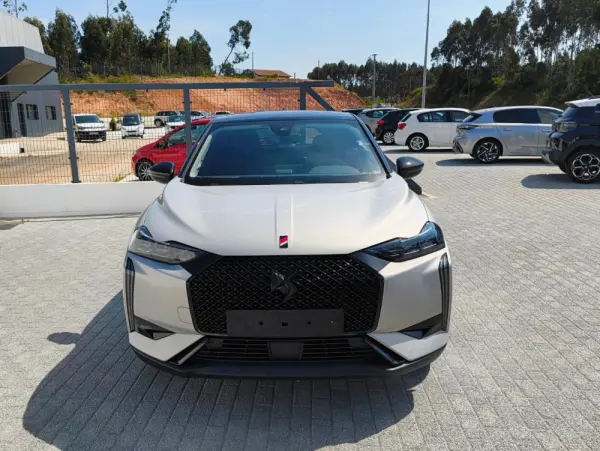 DS DS3 Crossback PureTech 100 PERFORMANCE LINE 2