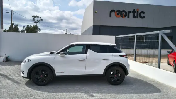 DS DS3 Crossback PureTech 100 PERFORMANCE LINE 2