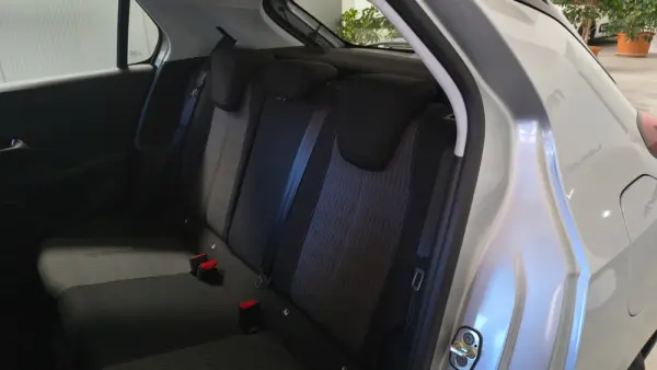 Opel Corsa 1.2 Elegance 14