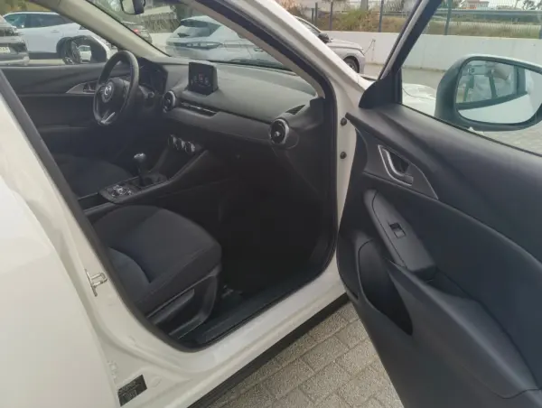 Mazda CX-3 10