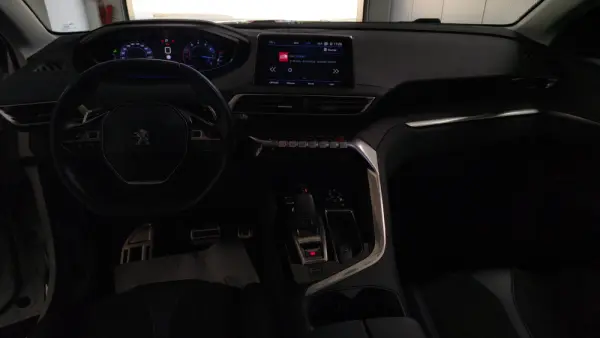 Peugeot 3008 PureTech 130 Stop & Start GPF EAT8 Crossway 12