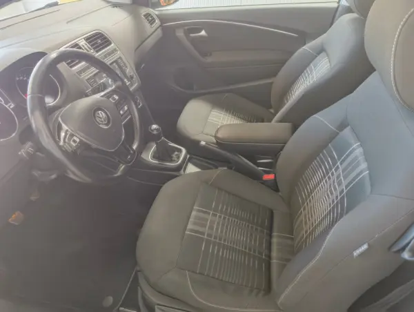 Volkswagen Polo 12