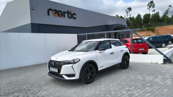 DS DS3 Crossback PureTech 100 PERFORMANCE LINE 1