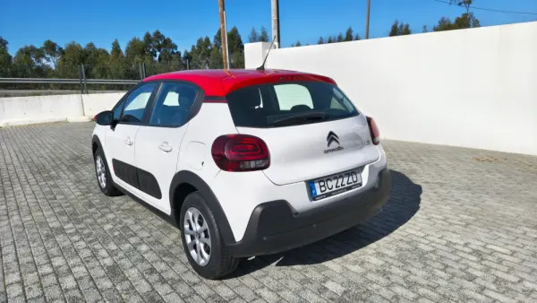 Citroën C3 1.2 PureTech Shine 6