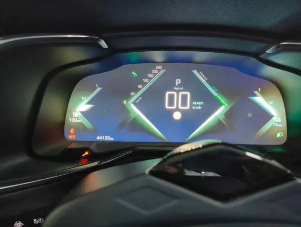 DS DS7 Crossback E-Tense Performance Line+ EAT8 6