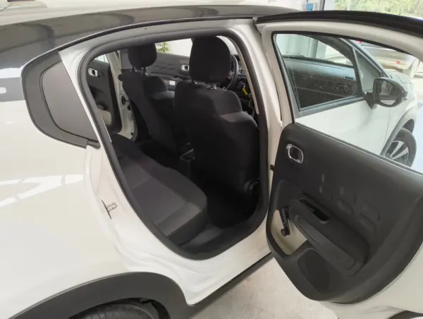 Citroën C3 1.2 PureTech Shine Pack 82cv 16