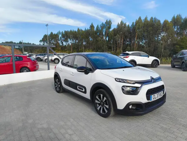Citroen C3 1.2 Pure Tech S&S Shine 3
