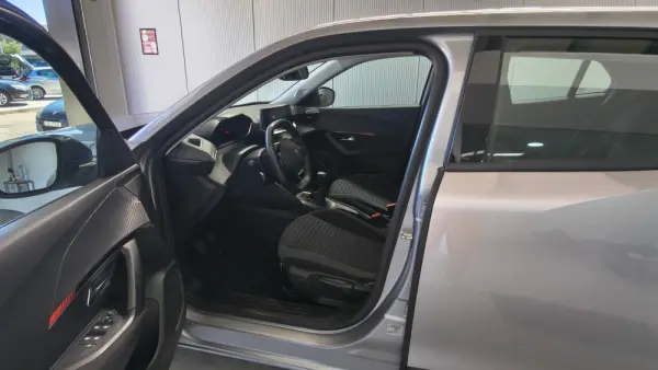 Peugeot 2008 1.2 PureTech 100 Stop&Start Active Pack 5