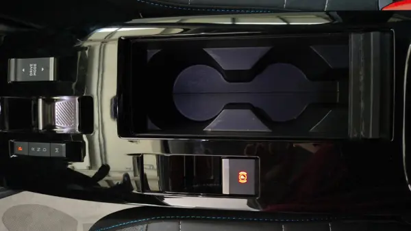 Citroën C4 1.2 PureTech Shine Pack EAT8 23