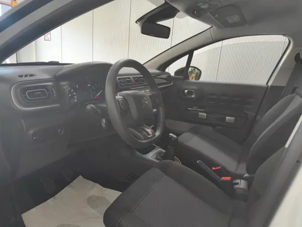 Citroen C3 1.2 PureTech Max 10