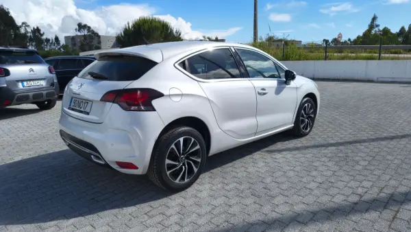 Citroen DS4 1.6 e-HDi So Chic ETG6 5