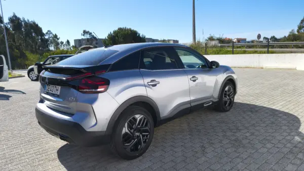 Citroën C4 1.2 PureTech Shine Pack EAT8 6