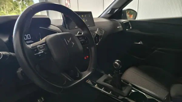 DS DS3 Crossback PureTech 100 PERFORMANCE LINE 13