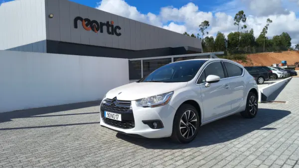 Citroen DS4 1.6 e-HDi So Chic ETG6 3