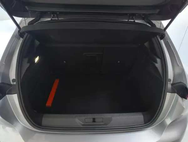 Peugeot 308 1.2 PureTech Allure 11