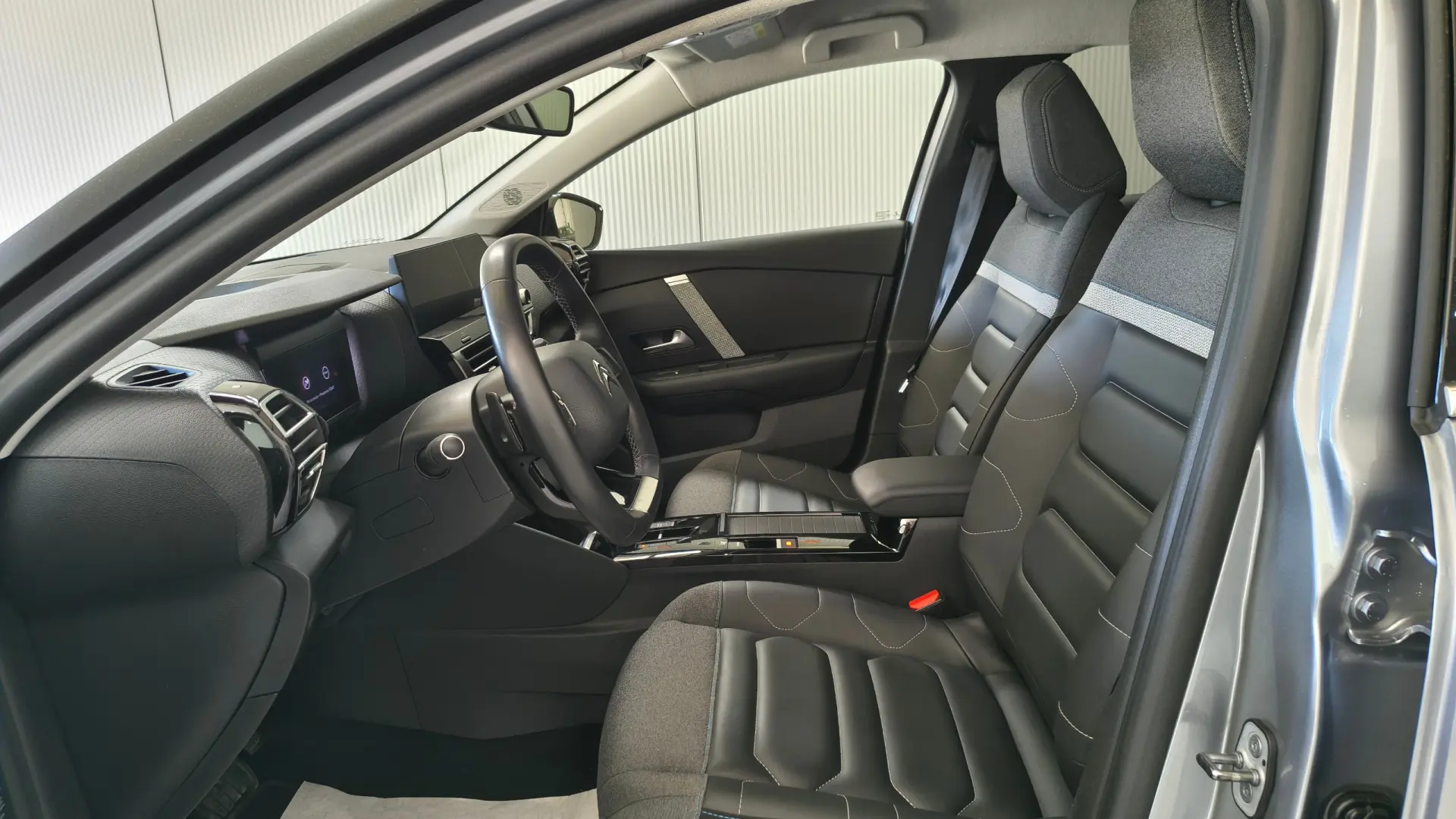 Citroën C4 1.2 PureTech Shine Pack EAT8 13