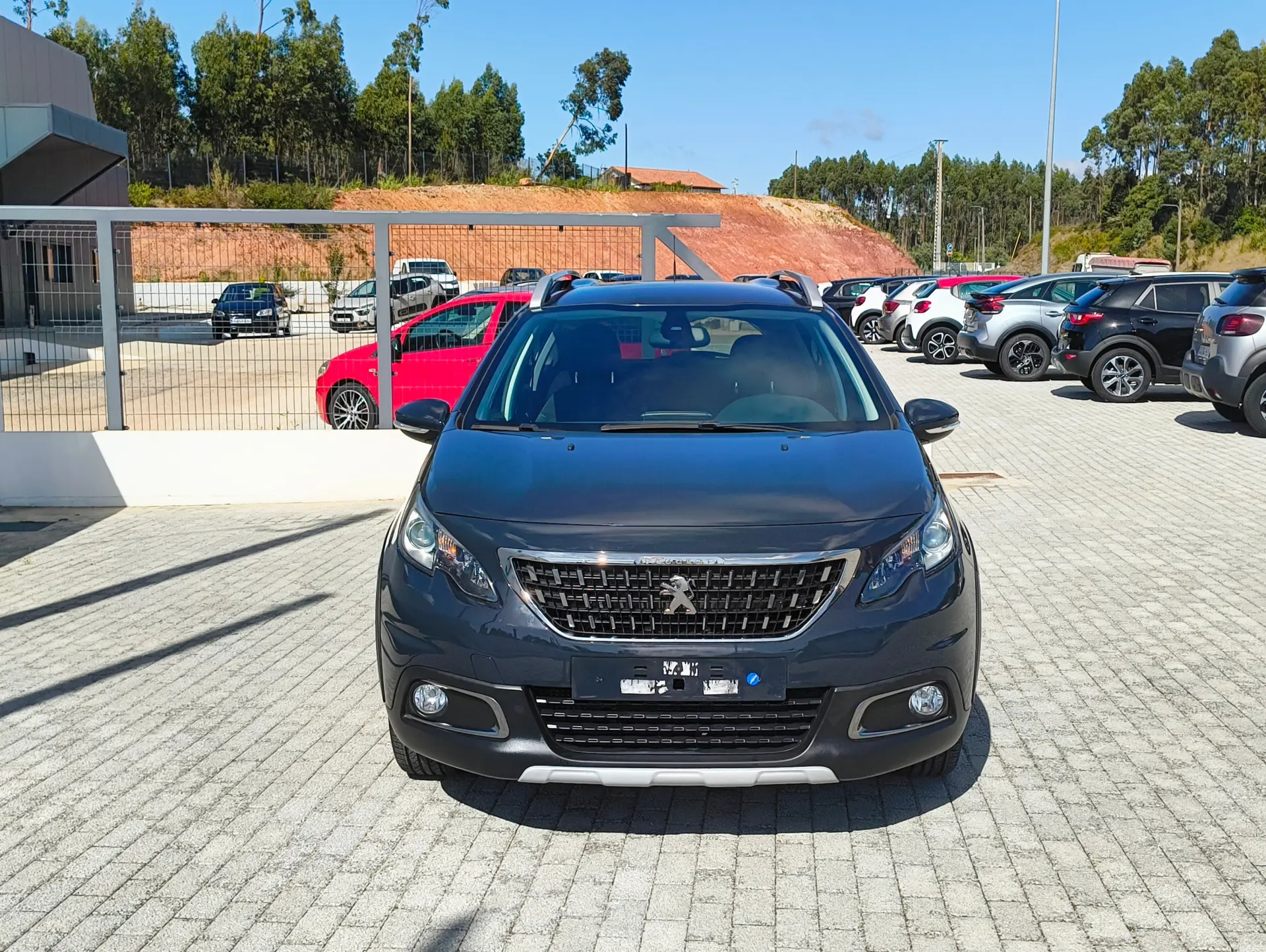 Peugeot 2008 1.2 PURETECH ALLURE BUSINESS 2