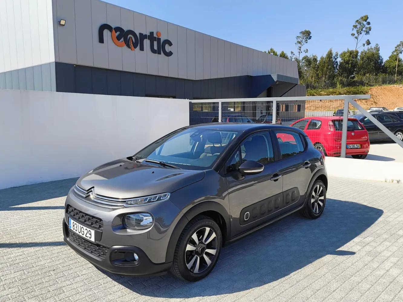 Citroen C3 1.2 PureTech Feel 1
