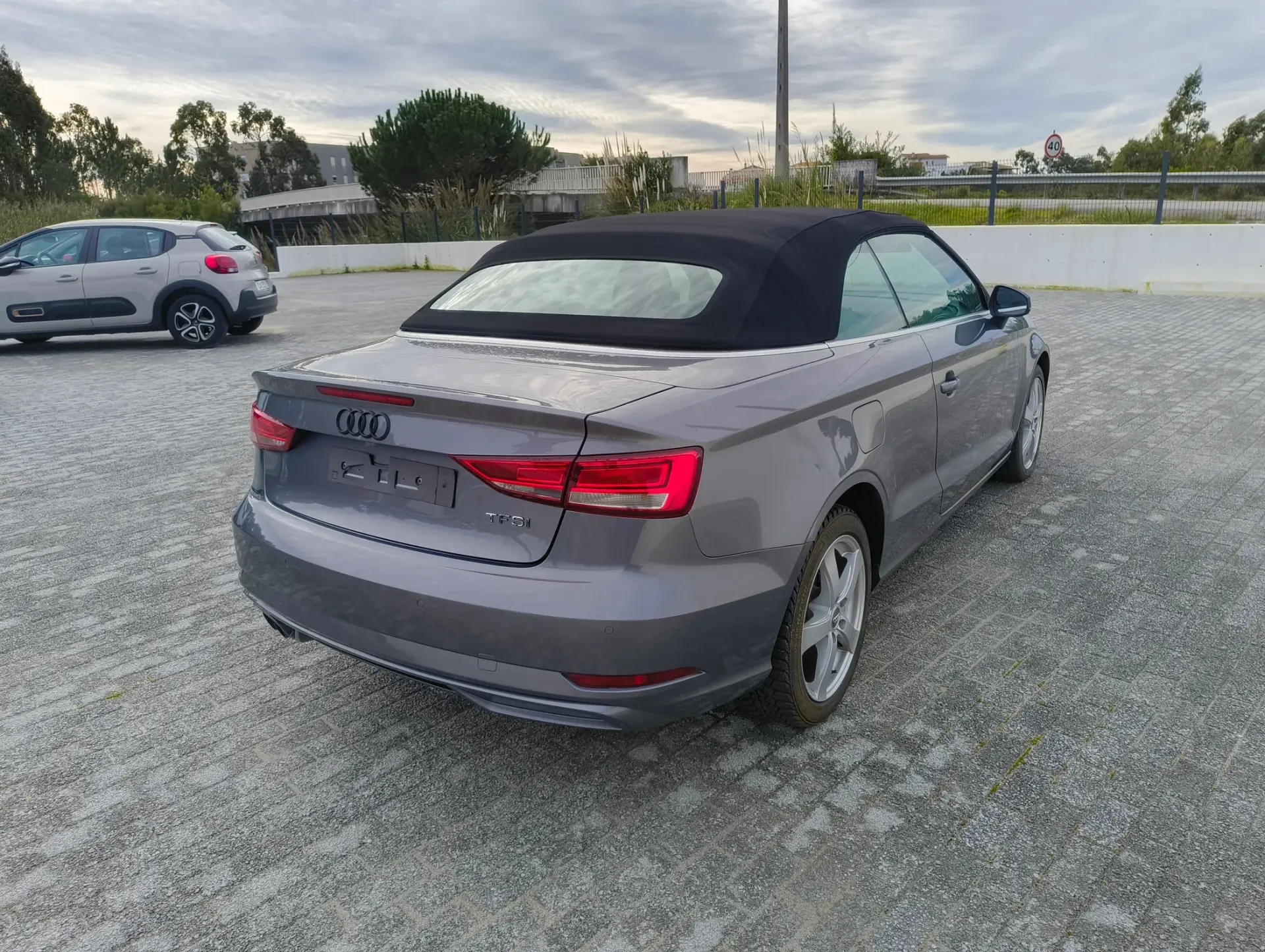 Audi A3 Cabrio 1.5 TFSI cylinder on demand S tronic sport 5