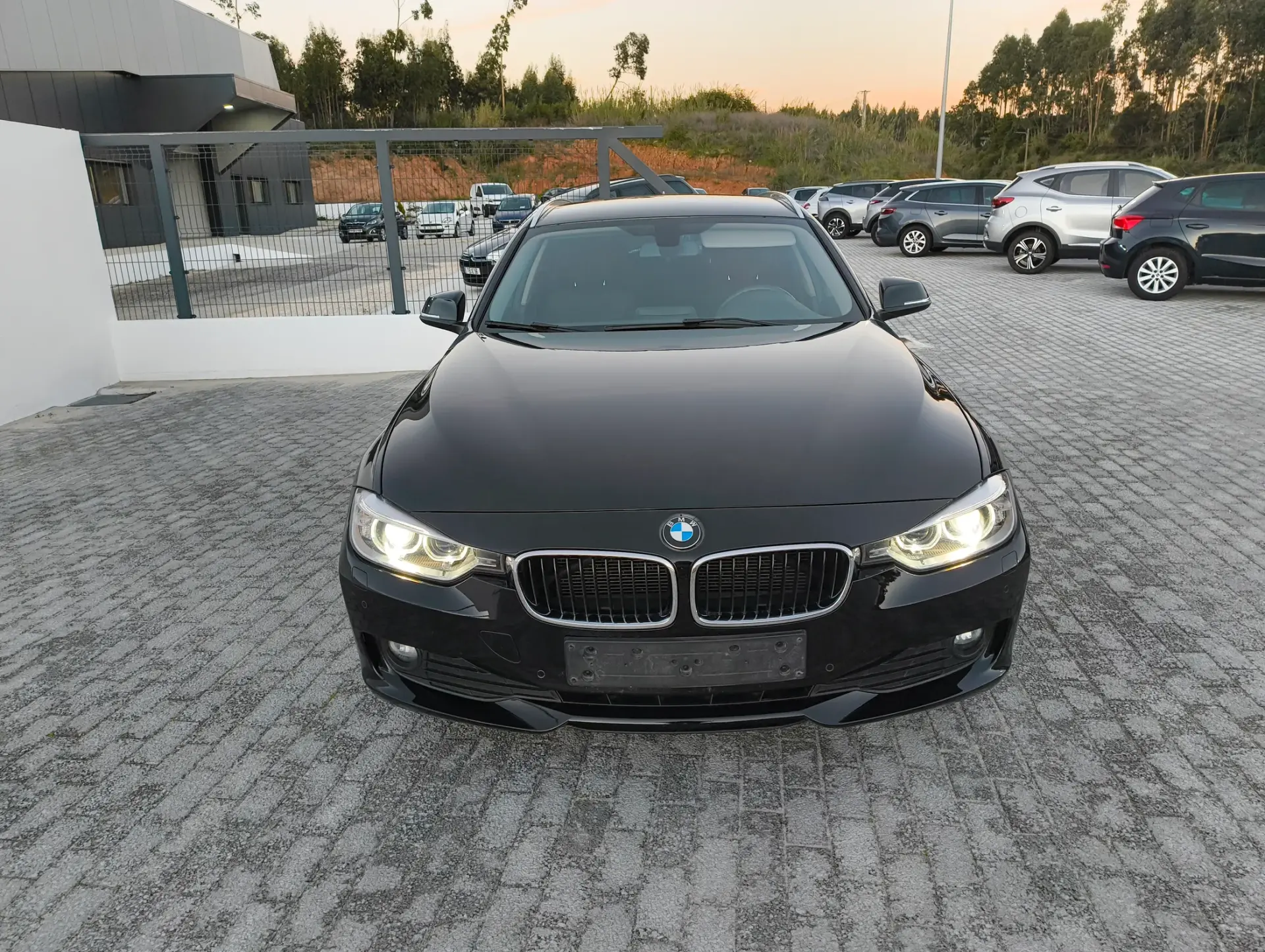 BMW 318 d Touring Aut. 2