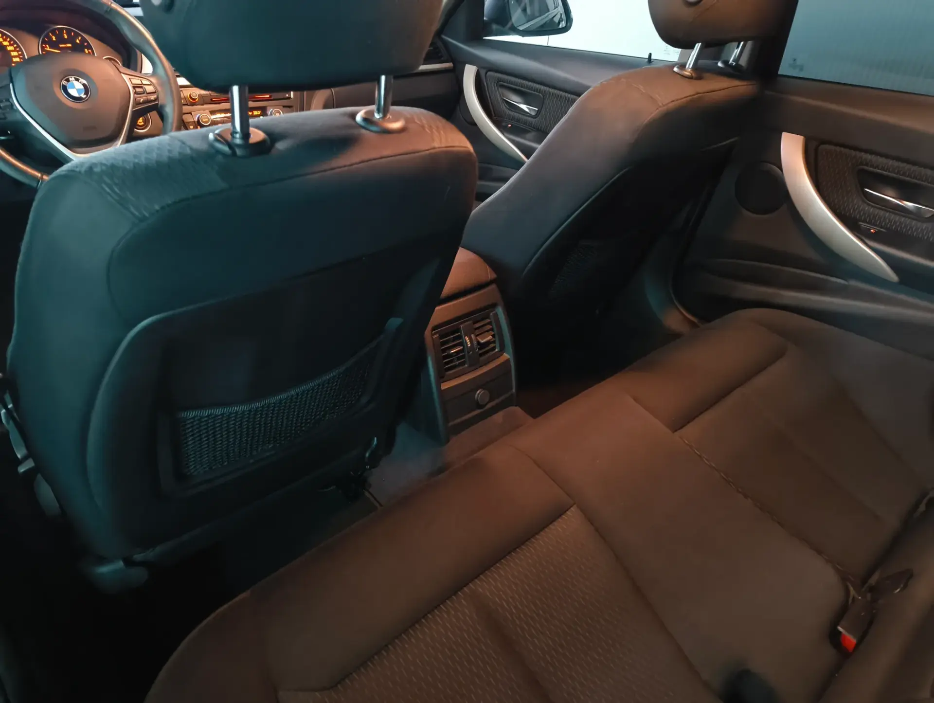 BMW 318 d Touring Aut. 22