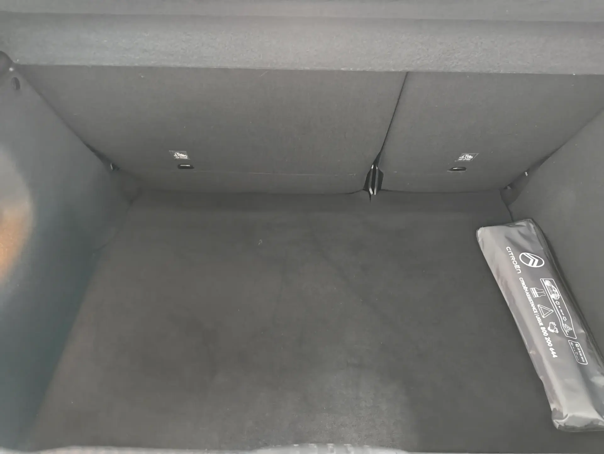 Citroën C3 1.2 PureTech Shine 19