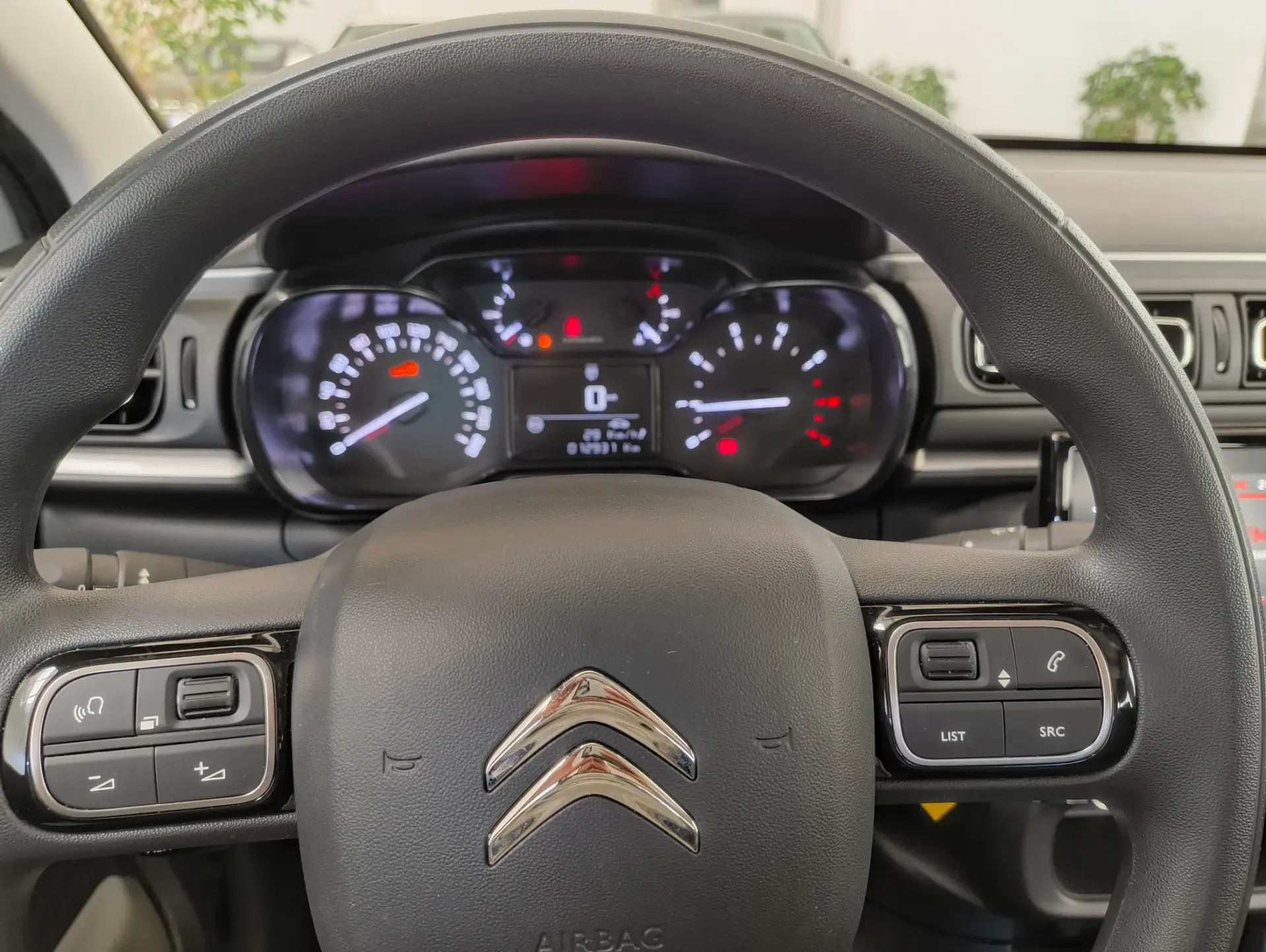 Citroën C3 1.2 PureTech C-Series 13