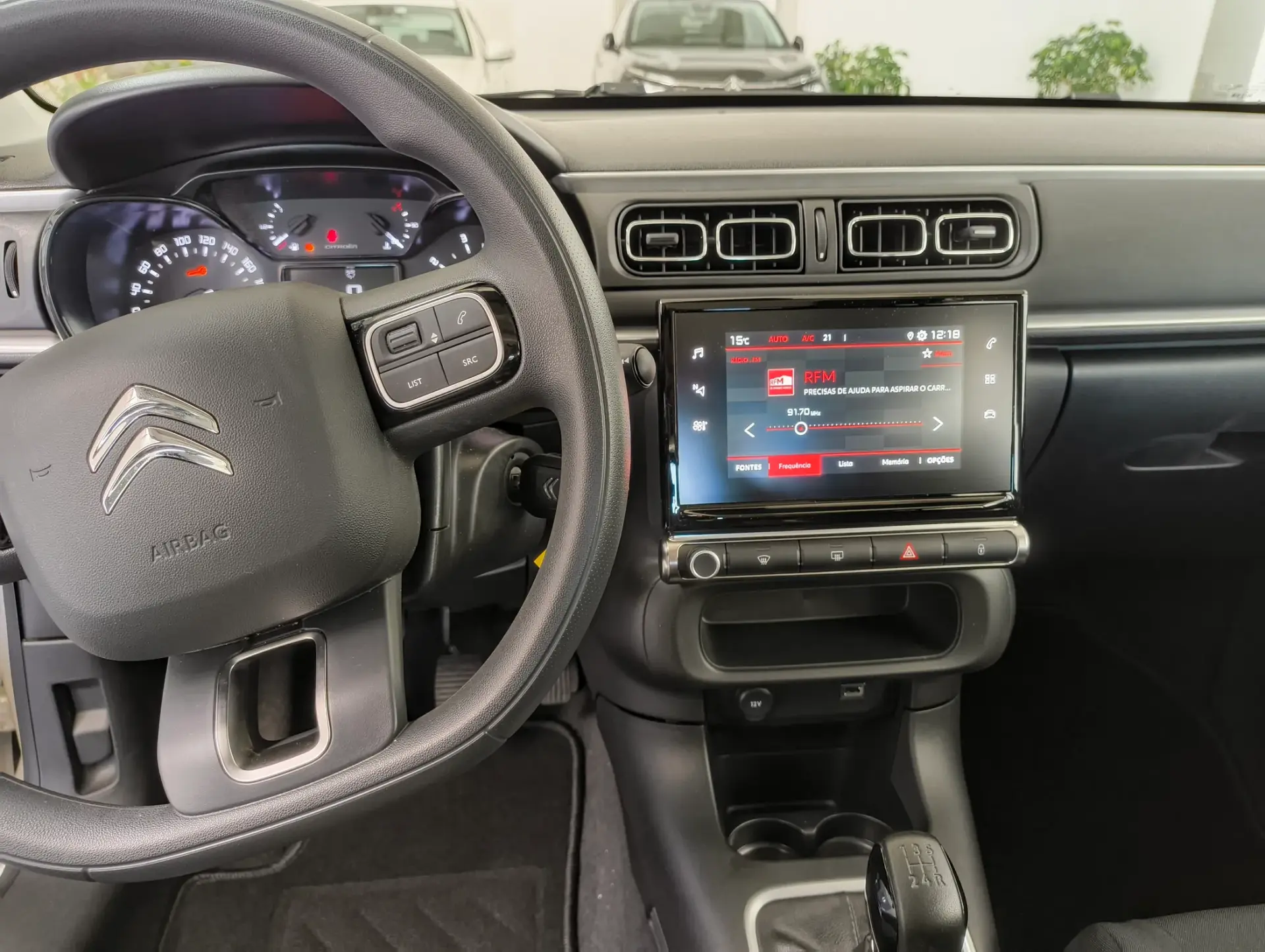 Citroën C3 1.2 PureTech C-Series 17