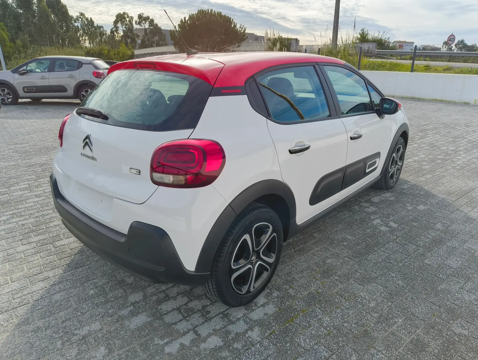 Citroën C3 1.2 PureTech Shine 5