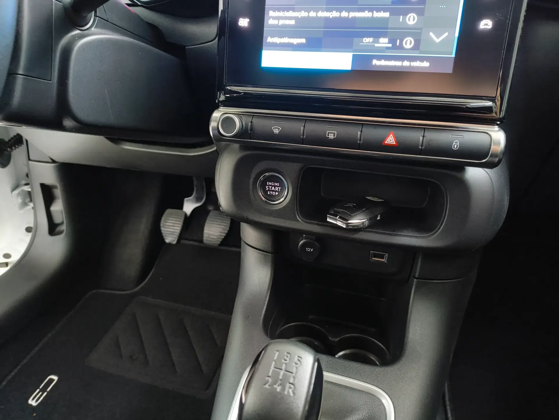 Citroën C3 1.2 PureTech Shine 14