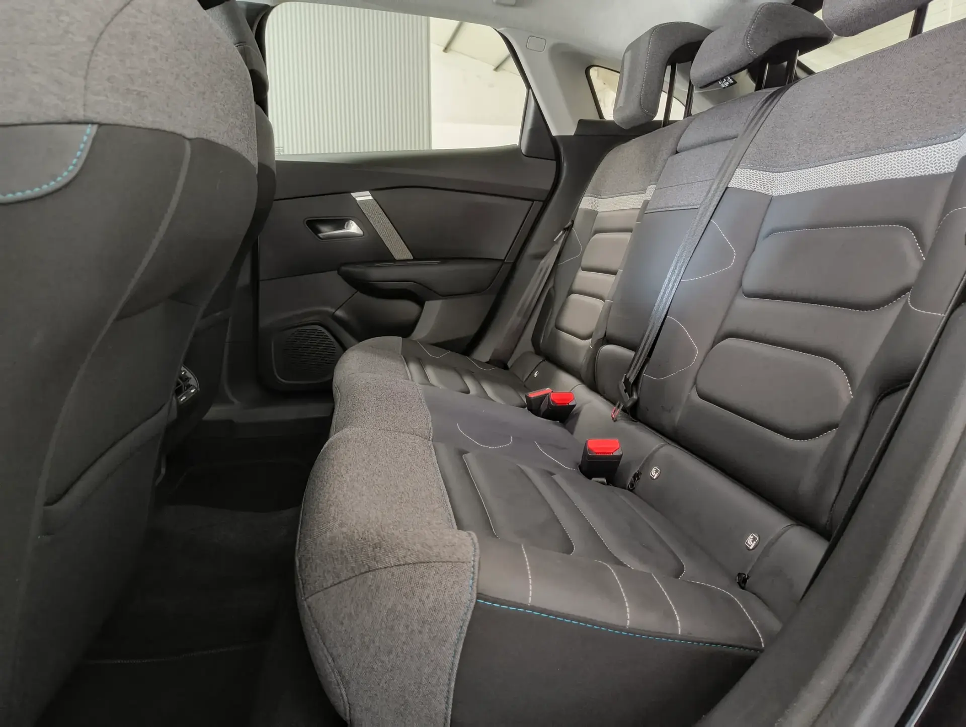 Citroën C4 Aircross 1.2 PureTech Shine EAT8 16