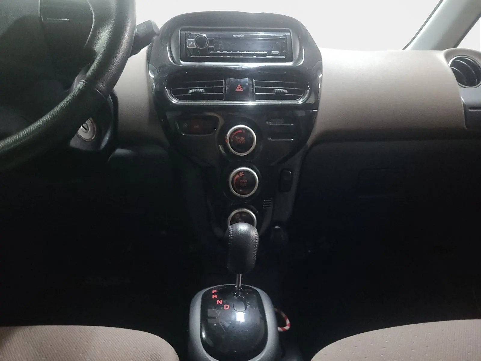 Citroën C-Zero Confort 12