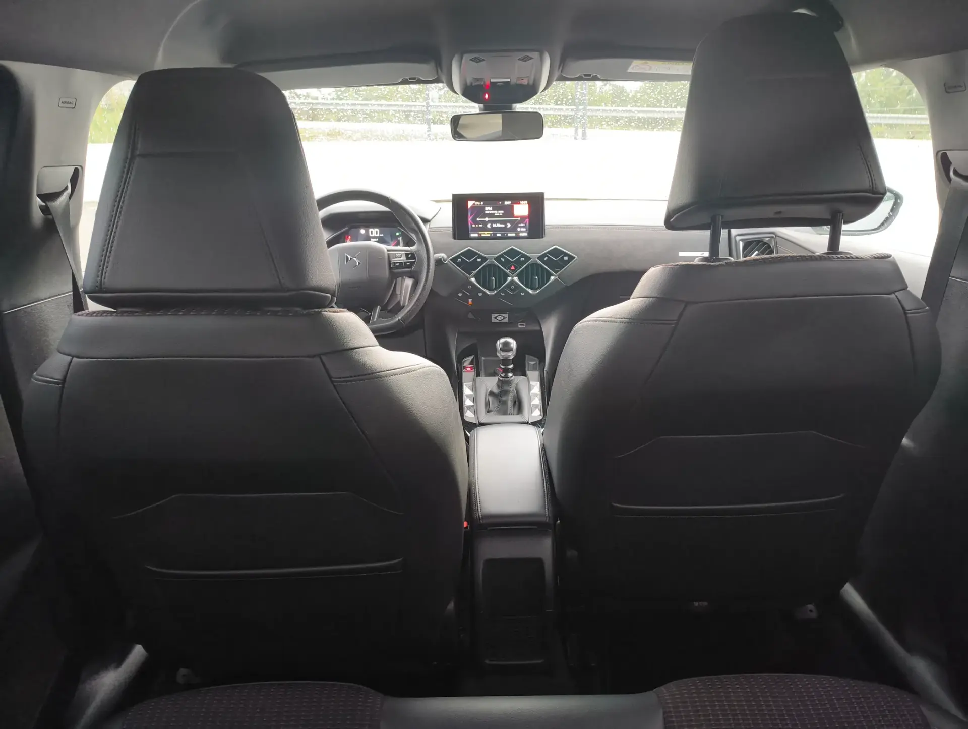 DS DS3 1.2 PureTech Performance Line 26