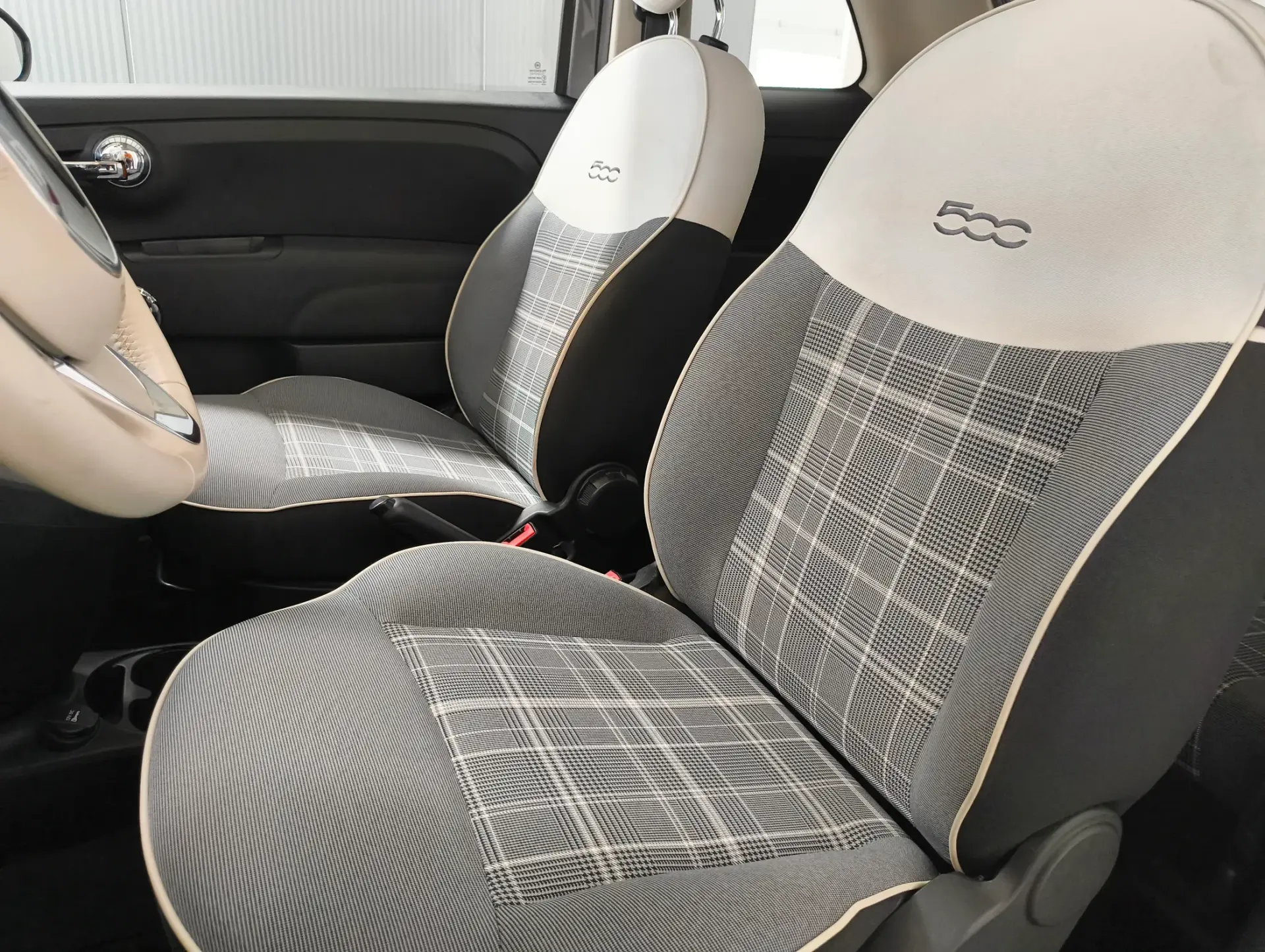 Fiat 500 1.2 Lounge S&S 11