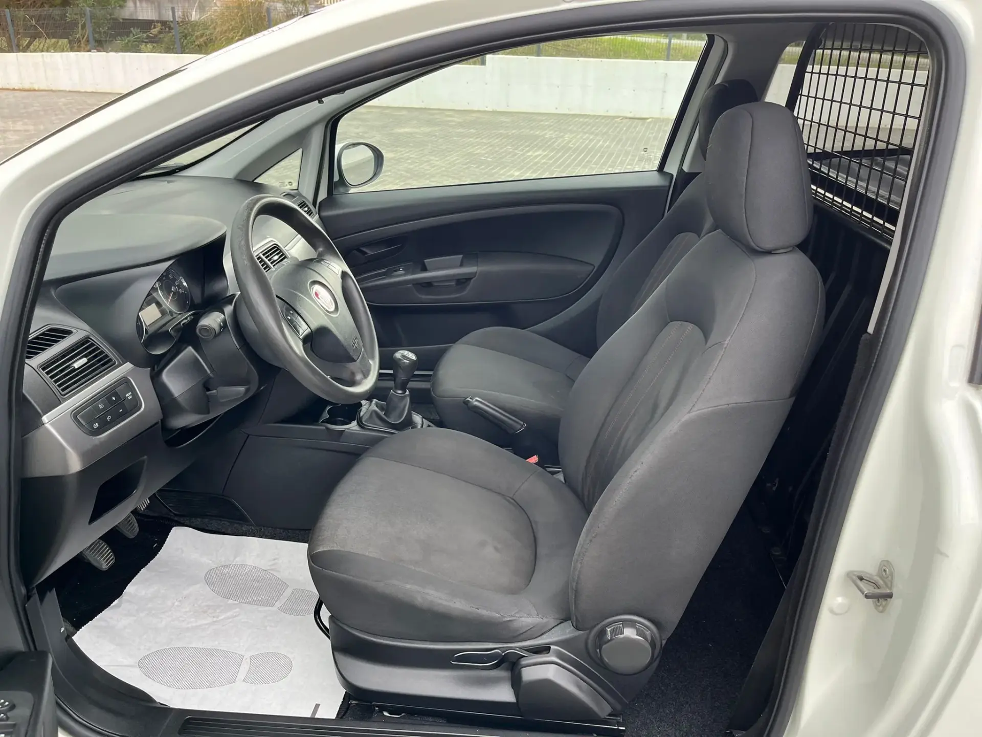 Fiat Punto Evo 1.3 M-Jet Active 11