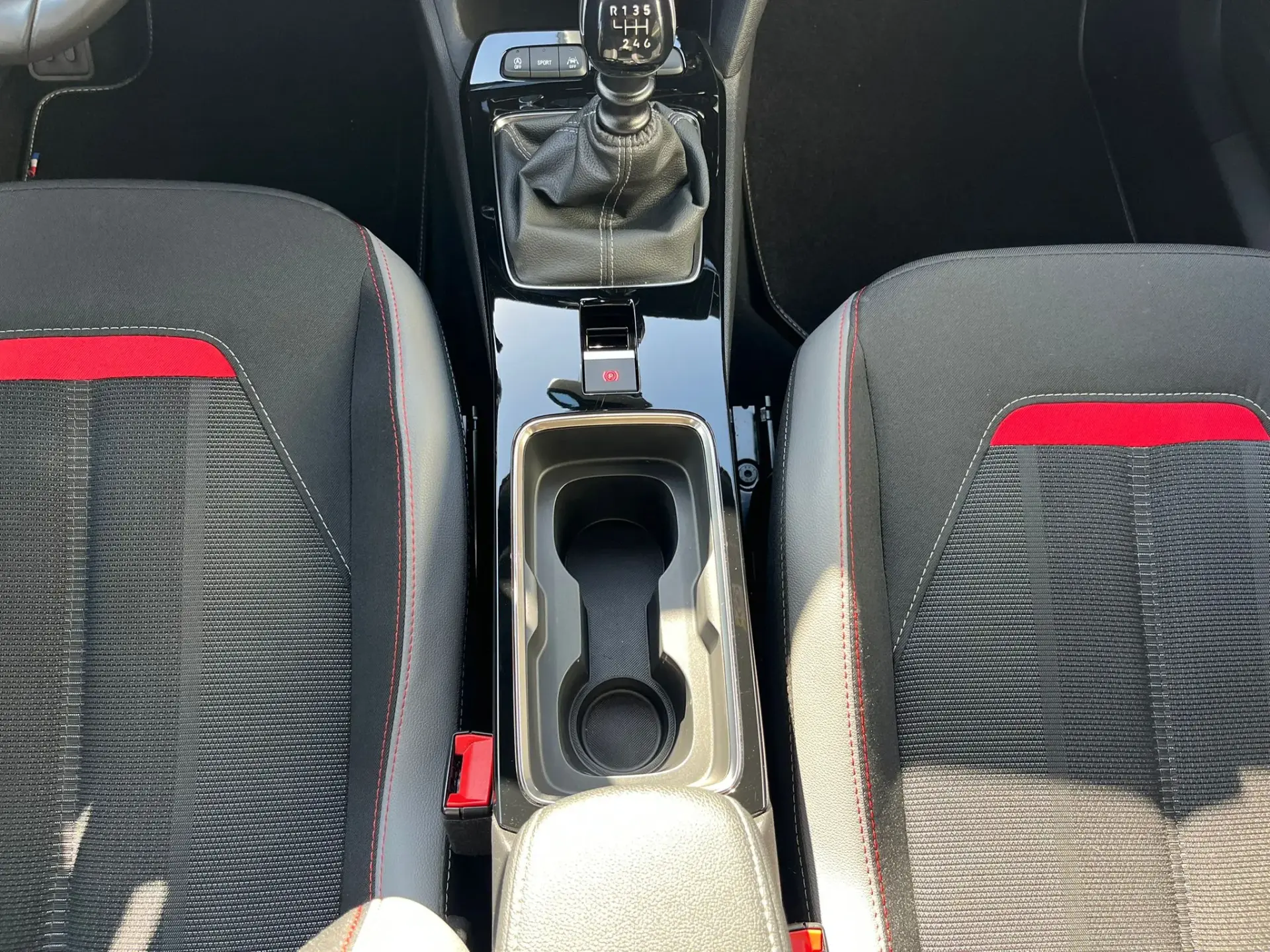 Opel Mokka 1.2 T GS Line 29